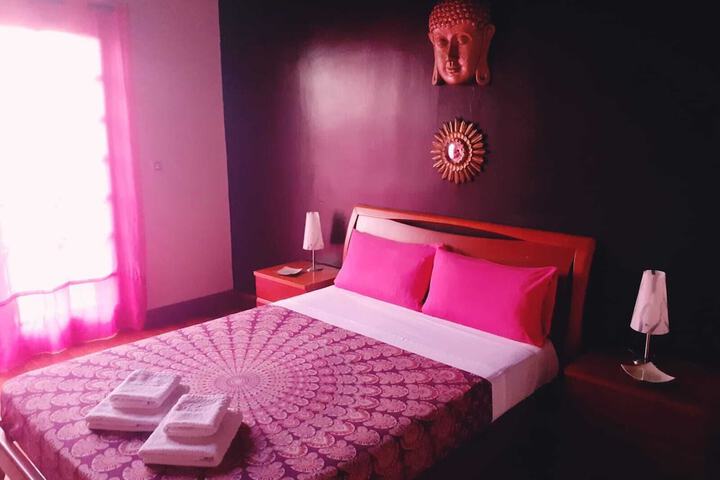 Room 16 of 16