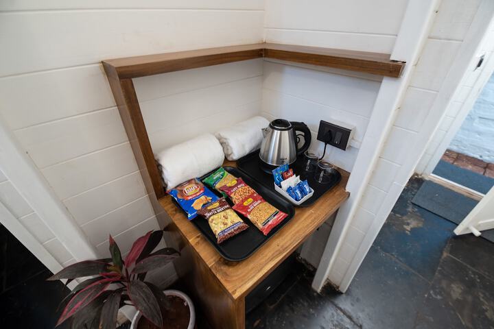 Breakfast/Coffee Service 11 of 19