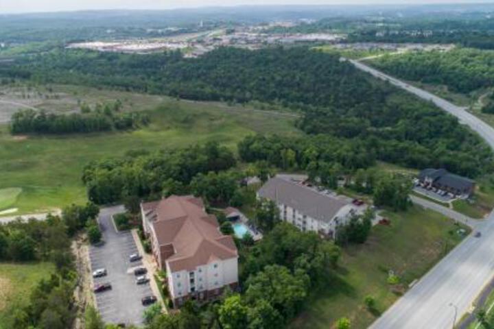 Stayin Classy Condo in Branson, MO