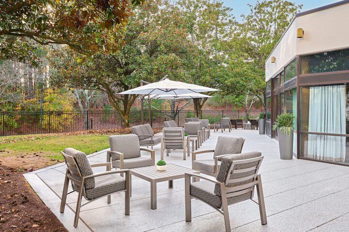 Terrace/Patio 43 of 45