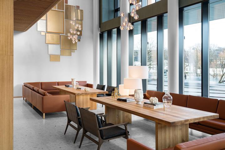 Guest Lobby