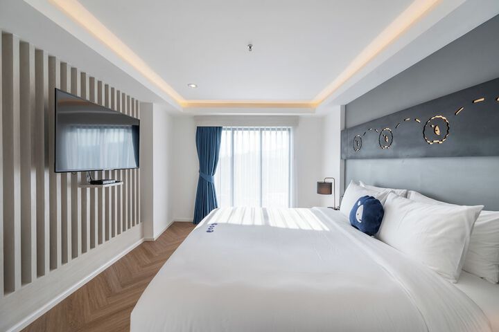Room 18 of 39