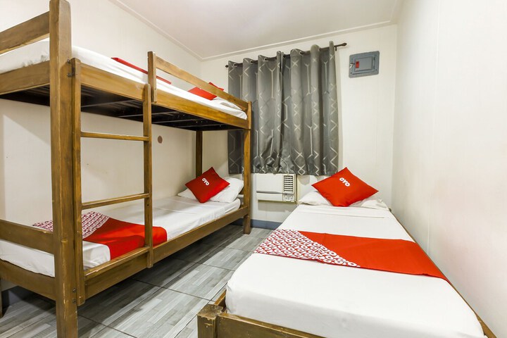 Room 9 of 84