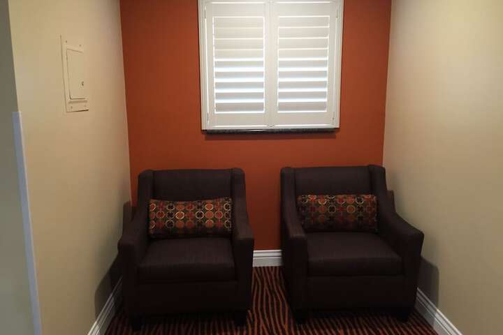 Room 11 of 23