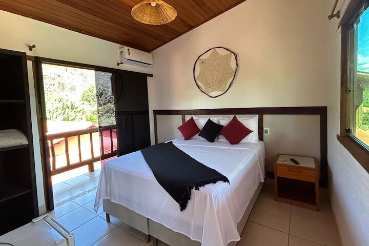 Room 2 of 28