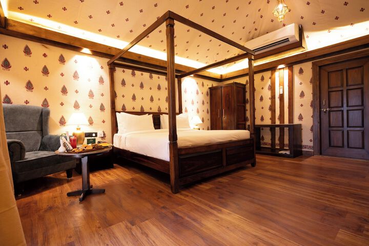 Room 29 of 103