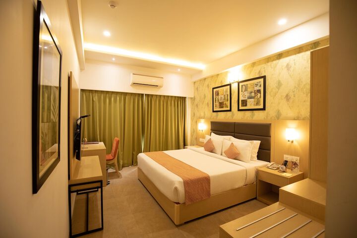 Room 8 of 41