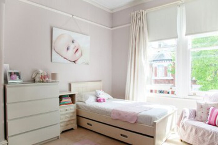 Room 9 of 26