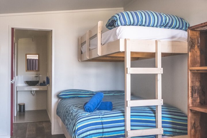 Room 17 of 52