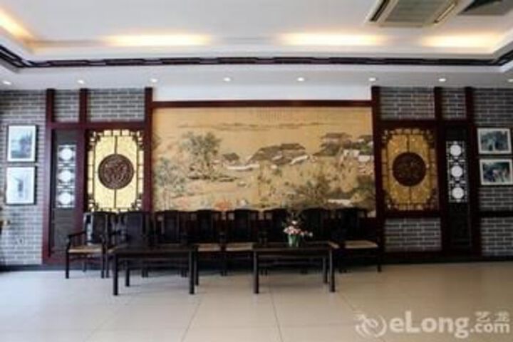 Hotel Interior 76 of 84
