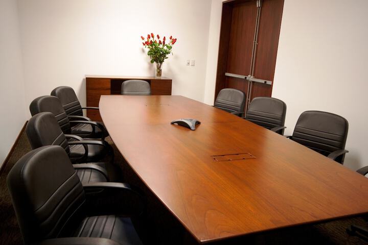 Business Center 33 of 36