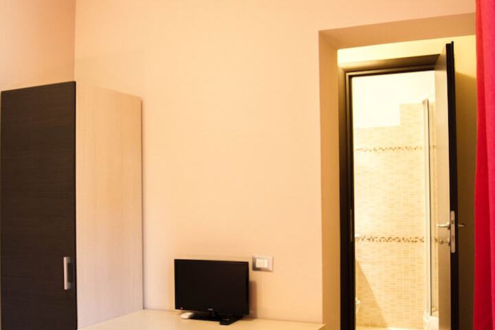 Room 26 of 41