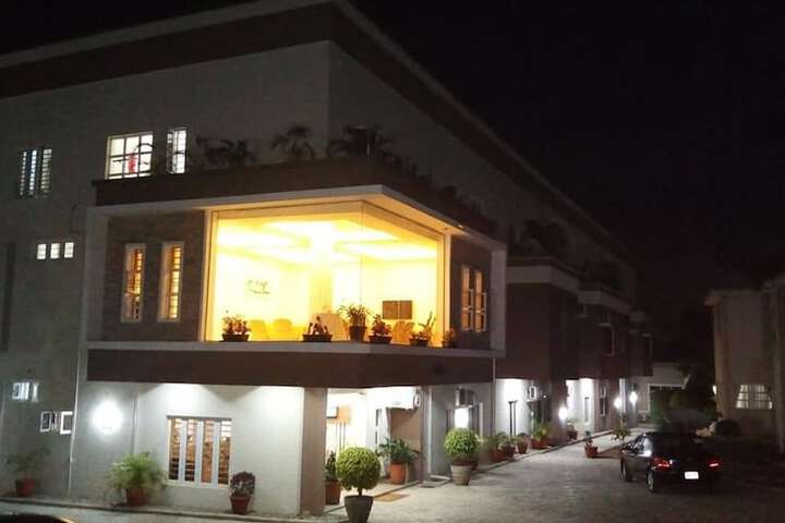 Hotel 18 of 20