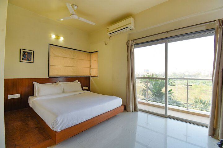 Room 27 of 41