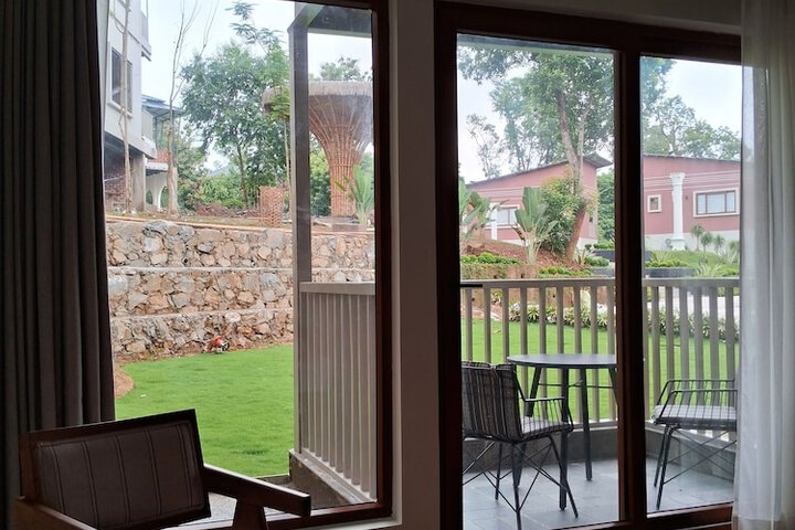 Terrace/Patio 10 of 13