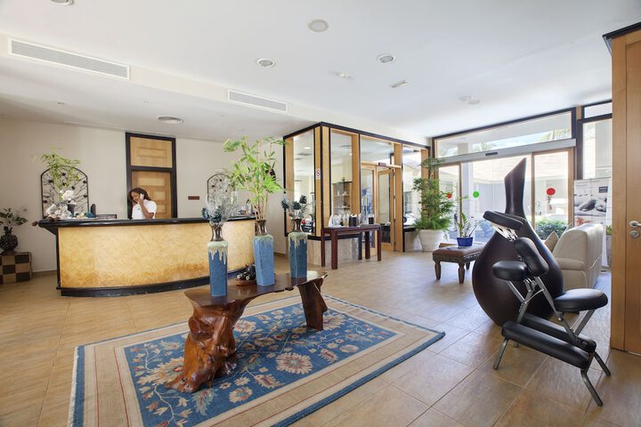Hotel Interior 133 of 276