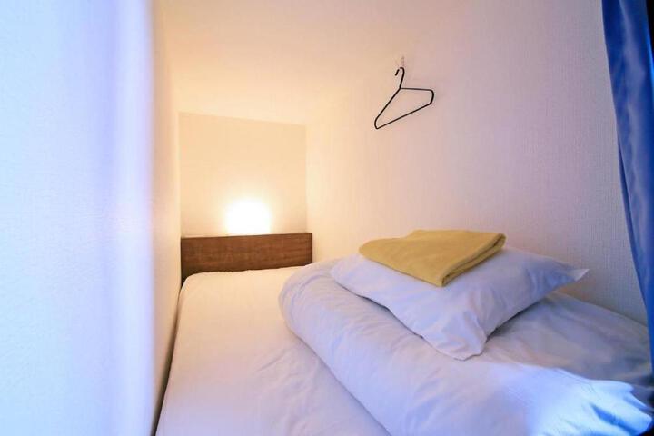 BEE-HIVE Sugamo - Male Only