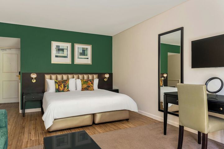 Room 20 of 75