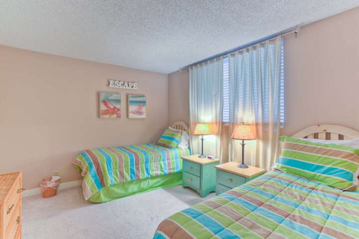 Room 8 of 48