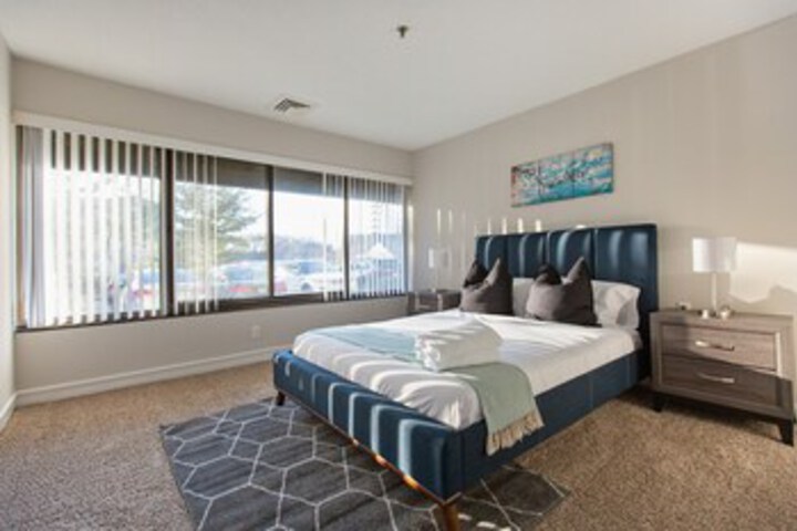 Room 255 of 307