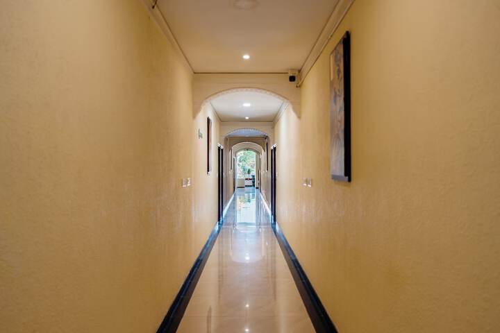 Hotel Interior 4 of 135