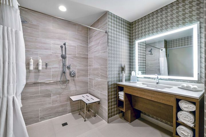 Bathroom shower