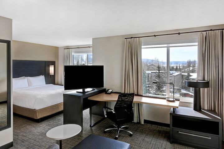 Room 21 of 92