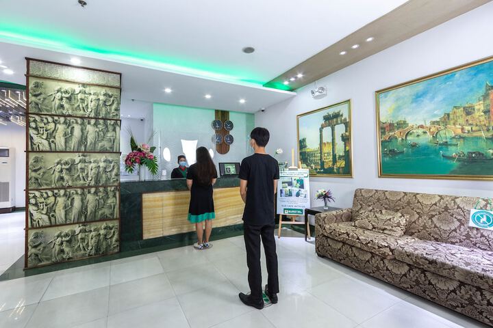 Eurotel Vivaldi Araneta