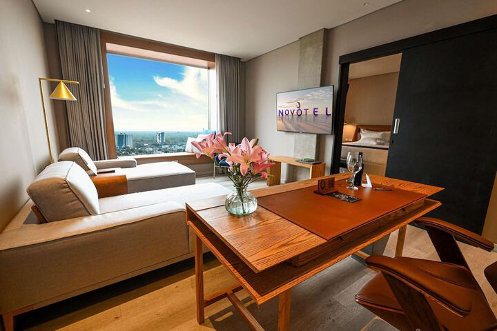 Room 22 of 100