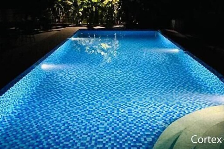 Pool 17 of 40