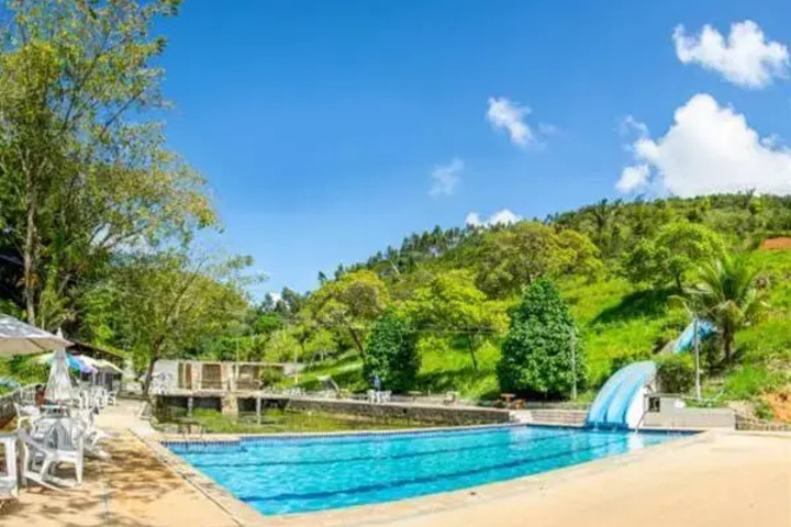 Pool 8 of 13