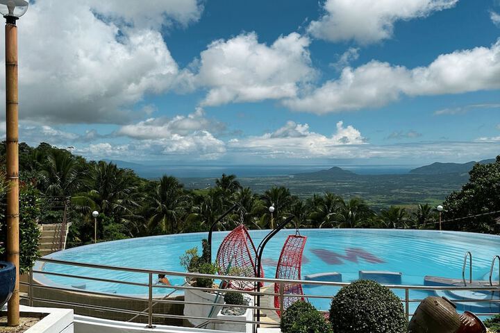 Pool 46 of 72