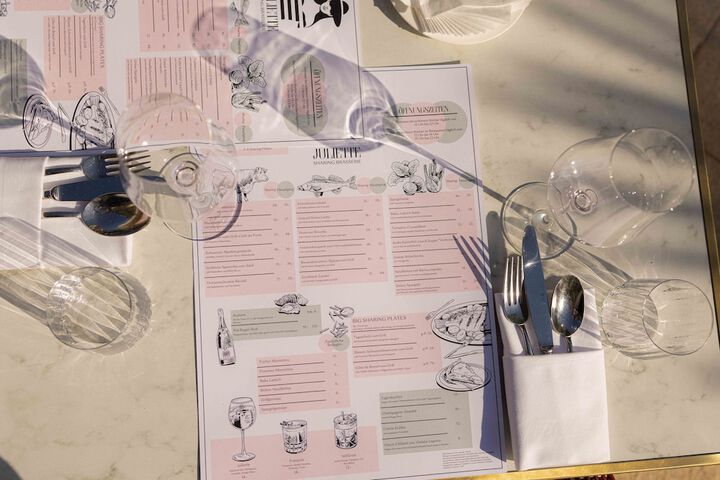 Dining 84 of 104