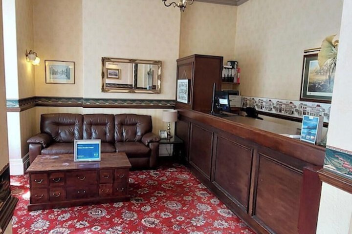 Hotel Interior 4 of 44