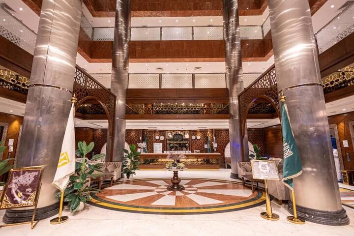 Hotel Interior 4 of 31