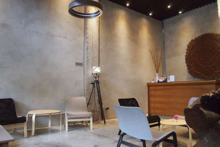 Guest Lobby