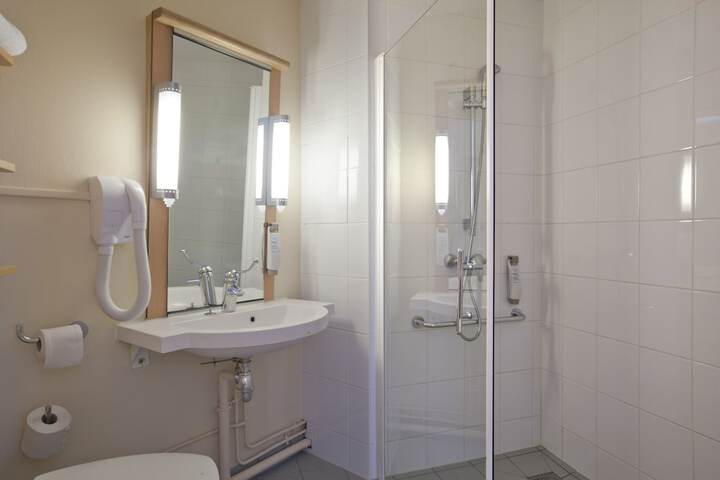 Bath Interior