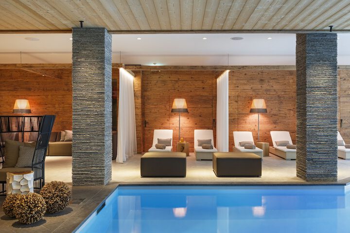 Pool 62 of 118