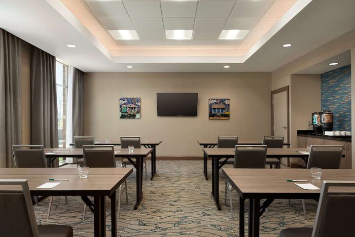 Meeting facility