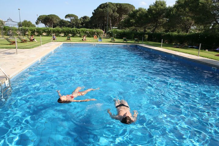 Hotel Pool