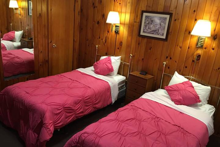 Room 5 of 54