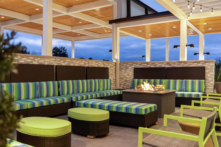 Terrace/Patio 29 of 31