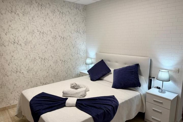 Room 7 of 23
