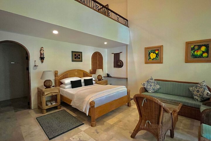 Room 8 of 262
