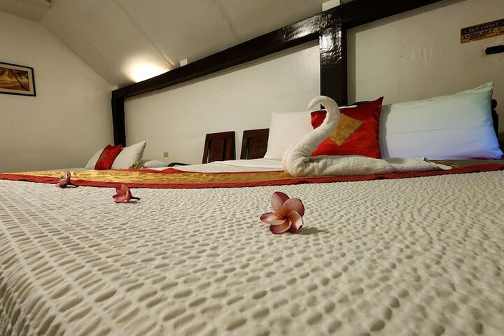 Room 40 of 141