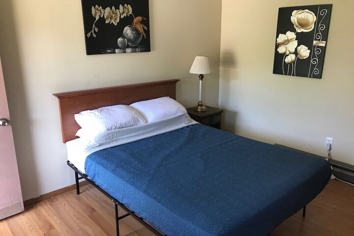 Room 2 of 29