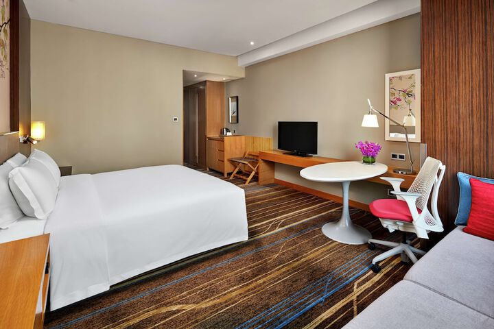 Room 17 of 70