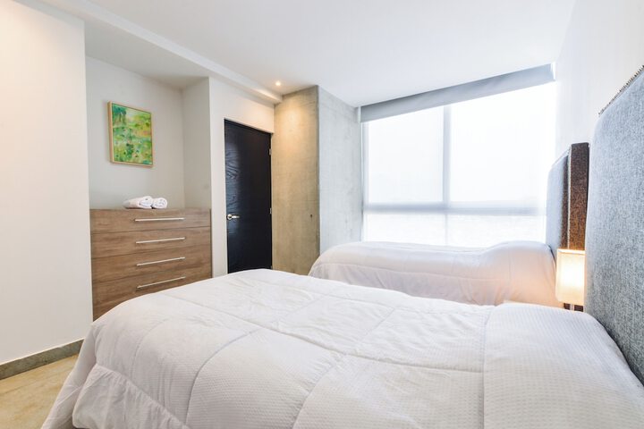 Room 13 of 224