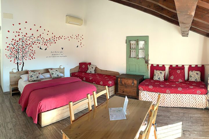 Room 10 of 45