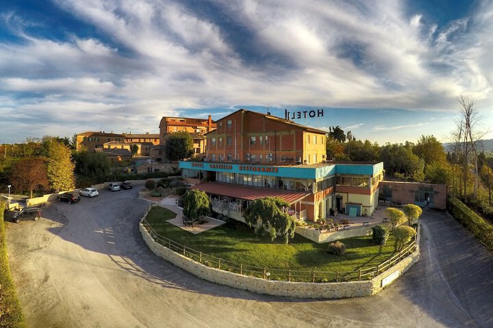 Hotel 80 of 87